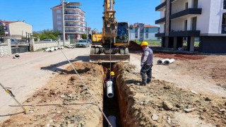 Uşakta kilit parke ve altyapı çalışmaları hız kesmeden sürüyor