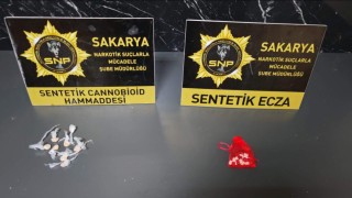 Uyuşturucu ile yakalanan sokak satıcısı tutuklandı