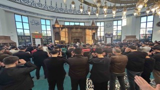 Vanda Kurban Bayramı namazı coşkusu
