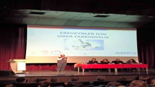 Velilere siber güvenlik eğitimi: Kars Emniyetinden farkındalık semineri