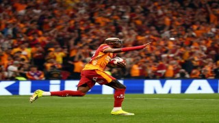 Victor Osimhen bu sezonki gol sayısını 22ye çıkardı