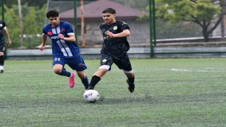 Yavru Aslanspor şampiyon oldu
