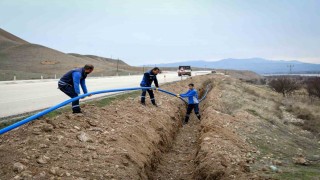 Yazıhan Boyaca ve Cendereye 2 bin 700 metre içme suyu hattı