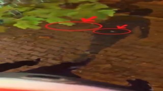 Yere attığı uyuşturucu polisin yaka kamerasına takıldı