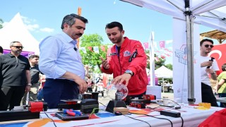 Yıldırımda bilim ve teknoloji rüzgarı