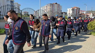 Yozgat merkezli 9 ilde dolandırıcılık operasyonu: 980 milyon lira hesap hareketliliği tespit edildi