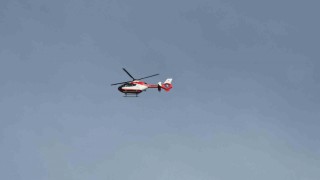 Yüksekovadan Diyarbakıra helikopterle hasta sevki