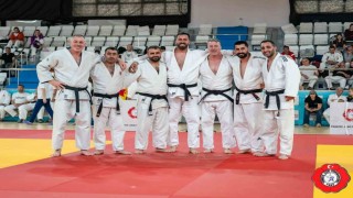 Yunusemre Belediyespor Türkiye ikincisi oldu