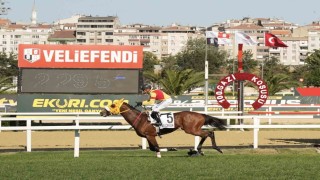 100. Gazi Koşusunu Halis Karataş ile Bay Nalçakan kazandı