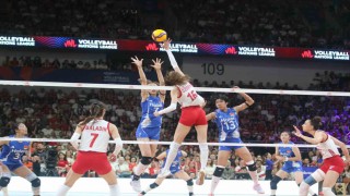 A Milli Kadın Voleybol Takımı, Çini 3-2 mağlup etti