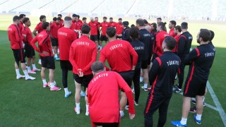 A Milli Takım, ABD Maçı Öncesi Son Antrenmanını Tamamladı