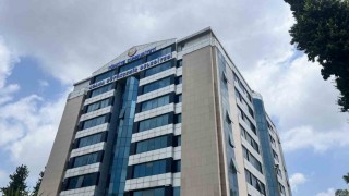Adana Büyükşehir Belediyesinin 485.9 milyon liralık borcuna vatandaşlardan tepki