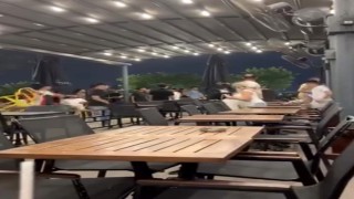 Adanada AVMde sandalyeli kavga: Kadınlar arada kaldı