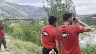 Adanada çayda kaybolan Ömer 16 gündür aranıyor