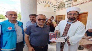 Adıyaman'da cemaate aşure ikramı