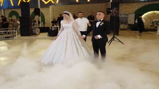 Adliye koridorlarında başlayan aşk mutlu bir yuvaya dönüştü