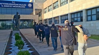Afyonkarahisar polisinden şafak vakti DEAŞ operasyonu: 7 gözaltı