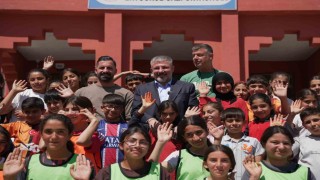 Ağrıda 14 kütüphane hizmete açıldı, yeni okul projesinin temeli atıldı