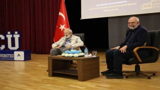 Ağrıda Prof. Dr. Ökten ve Prof. Dr. Sayarın söyleşisine yoğun ilgi