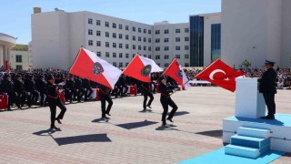 Akyurt Polis Meslek Yüksekokulunda mezuniyet coşkusu
