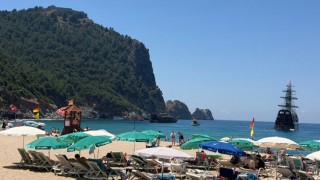 Alanya’da 79 Nokta Mavi Bayrak Aldı