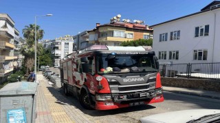Alanyada apartman dairesinde çıkan yangın korkuttu