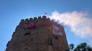 Alanyada JAK ekiplerinden Alanya Kızılkulede nefes kesen gösteri