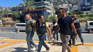 Alanyadaki pompalı tüfekli cinayette 2 tutuklama, 1 şüpheliye adli kontrol