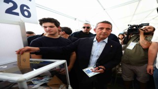 Ali Koç: Fenerbahçenin yeni lideri kim olacaksa onun etrafında camianın birleşmesini diliyorum