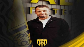 Aliağa FKda Sportif Direktör Erdem Özgenç ile yollar ayrıldı