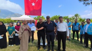 Anamurda Umre ödüllü bilgi yarışması kazananları ödüllerini aldı