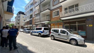 Apartmanı saran kötü kokunun sebebi ceset çıktı