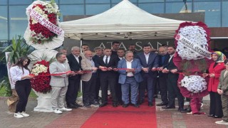 Ata-San Otomotiv yeni hizmet binası protokolün katılımıyla açıldı