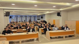 Atakum meclisinde yatırım ve maaş gündemi