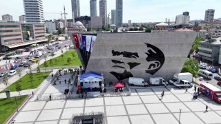 Ataşehirde Yüzüncü Yıl Atatürk Müzesi ve Kütüphanesi ile İçerenköy Meydanı açıldı
