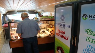Aydın Büyükşehir Belediyesinin mobil hizmetleri Yenipazarda yoğun ilgi gördü