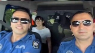 Aydın polisinden YKSye giren engelli öğrenciye anlamlı destek