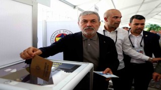 Aykut Kocaman: Bu ayrışmanın öznelerinden biri haline geldim. Bu durumdan son derece şikayetçiyim