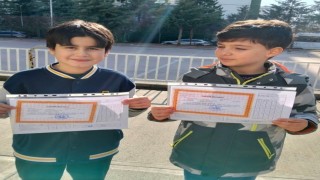 Ayser Çalıktaki saldırıda hayatını kaybeden öğrencilerin yarım kalan karneleri yürek burktu
