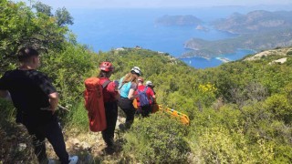 Babadağda yamaç paraşütü kazası: Pilot ve Rus turist yaralandı