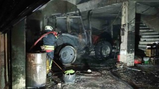 Bafrada sanayi sitesinde korkutan yangın: İş yerinde büyük hasar