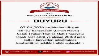 Bahçesaray yolu kontrollü olarak ulaşıma açıldı