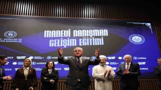Bakan Bak Manevi Danışman Gelişim Eğitimi Programına katıldı
