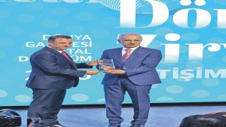 Bakan Uraloğlu Dönüşüm Zirvesinde açıkladı: 5G abone sayısı İki buçuk ayda 40 milyonu aştı