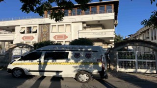 Bakırköyde bir villada ağabey tartıştığı kardeşini silahla yaraladı
