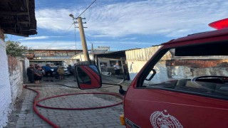 Balıkesirde depoda korkutan yangın