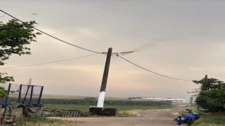Bandırmada elektrik hattında korku dolu anlar