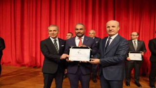 BARÜye YÖKten Spor Dostu Kampüs ödülü