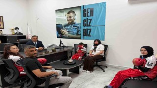 Başarılı sporculardan Beylikova Gençlik ve Spor İlçe Müdürü Gülmeze ziyaret