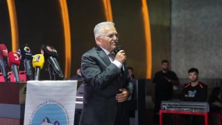 Başkan Büyükkılıçtan 8. Kayserililer Zirvesinde birlik, beraberlik ve dayanışma vurgusu
